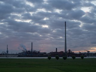Olympus G.Zuiko Auto-W 28mm f3.5