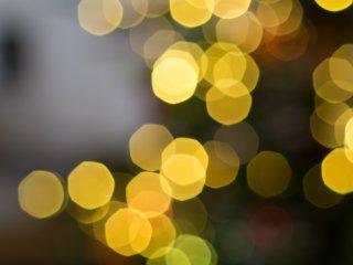 Nikon Nikkor AI-S 85mm f2